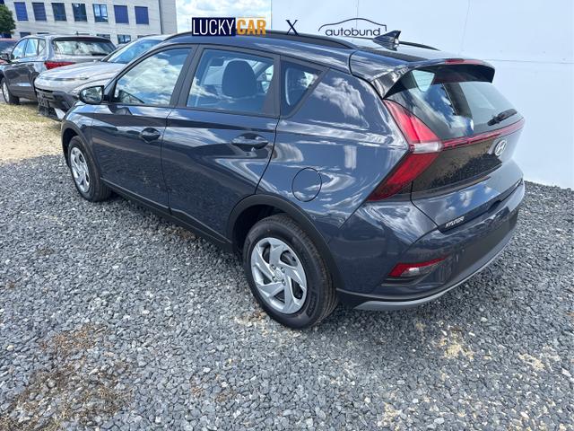 Hyundai / BAYON / Grau / / / 