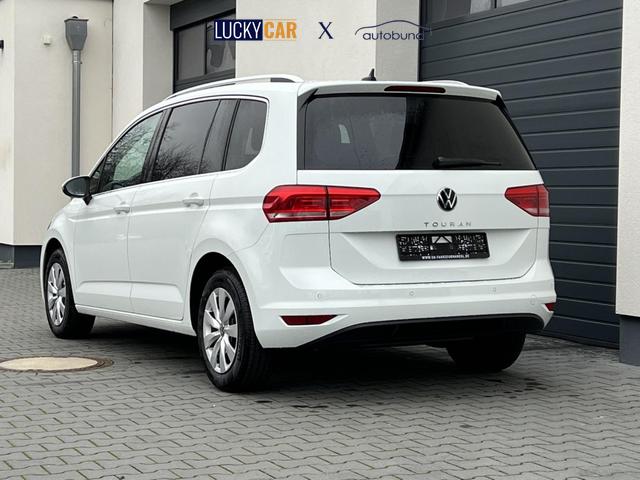 Volkswagen Touran Comfortline 1,5 TSI 110KW Navigation 