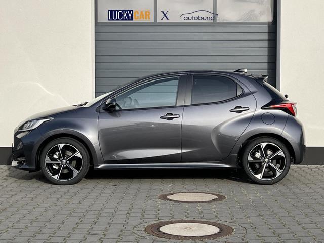 Toyota Yaris Executive 1,5 CVT Hybrid 96kW 