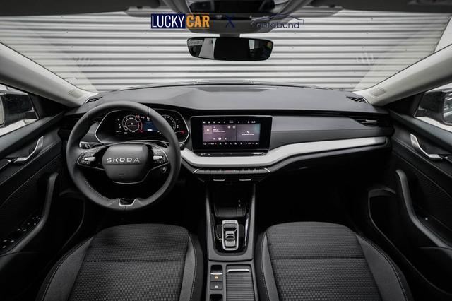 Skoda Octavia Combi Kombi 1,5 eTSI DSG mhev Selection -LAG. 