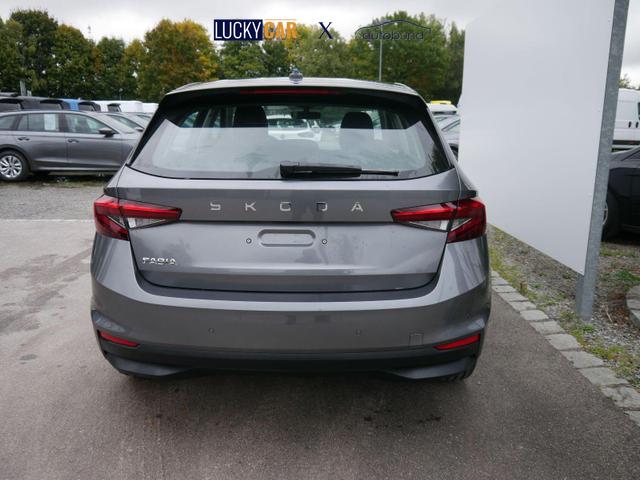 Skoda Fabia Selection 1.0 TSI *PDC-HI*LED*SHZ*NAVI-&Uuml;BER-SMARTLINK*KLIMA*BLUETOOTH 