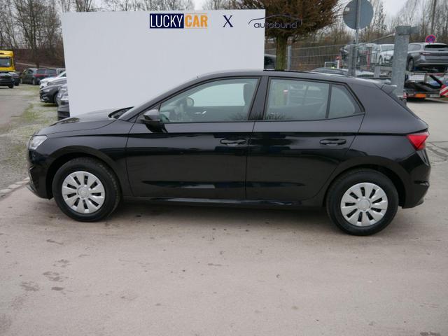 Skoda Fabia Selection 1.0 TSI *PDC-HI*LED*SHZ*NAVI-&Uuml;BER-SMARTLINK*KLIMA*BLUETOOTH 