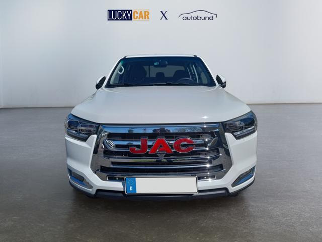 JAC Motors / T8 Pick Up Doppelkabine / Weiß / Pro / / 