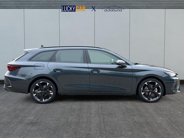 Cupra / Leon Sportstourer / Grau / / / ST DSG+AHK+NAVI+KAMERA+EL. HECKKL.