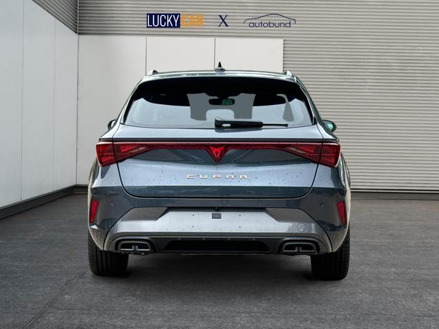 Cupra / Leon Sportstourer / Grau / / / ST DSG+AHK+NAVI+KAMERA+EL. HECKKL.