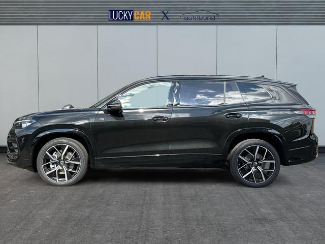 Volkswagen / Tayron / Schwarz / / / PANORMA+LED+AHK+EL. HECKKL.+PDC+20'' LM