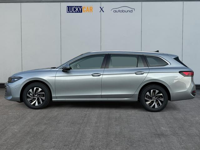 Volkswagen / Passat Variant / Silber / / / DSG+AHK+PANO+NAVI+ACC+KAMERA+LED+MASSAGE