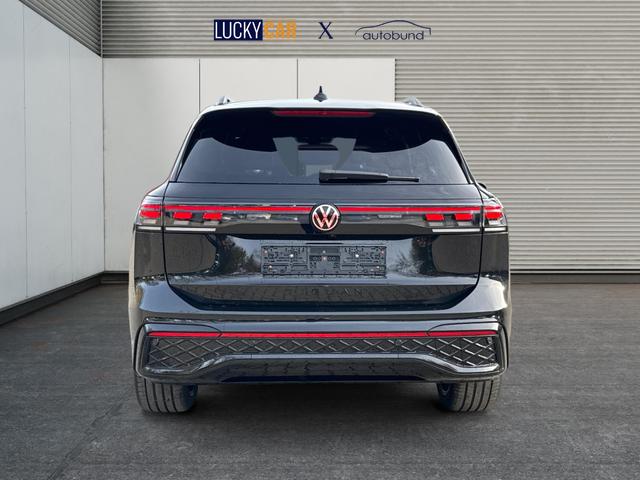 Volkswagen Tiguan R-Line People PLUG-IN+PANO+AHK+HD MATRIX+NAVI+BLACK STYLE+20" LM+ACC 