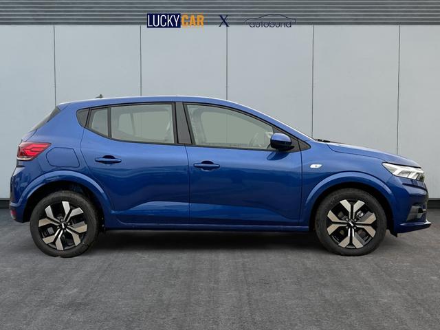 Dacia / Sandero / / / / KAMERA+SHZ + PDC+ DAB+ KLIMA