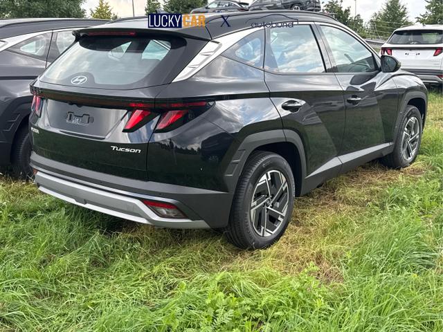 Hyundai / TUCSON / Schwarz / / / NAVI+KAMERA+SHZ+LED+TEMPOMAT+17 ALU+PDC, Beispielbilder, ggf. teilweise mit Sonderausstattung