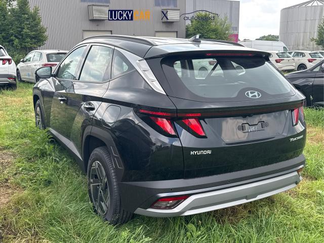 Hyundai / TUCSON / Schwarz / / / NAVI+KAMERA+SHZ+LED+TEMPOMAT+17 ALU+PDC, Beispielbilder, ggf. teilweise mit Sonderausstattung