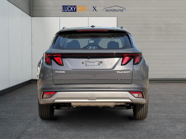 Hyundai / TUCSON / Grau / / / NAVI+KAMERA+SHZ+LED+TEMPOMAT+17 ALU+PDC, Beispielbilder, ggf. teilweise mit Sonderausstattung