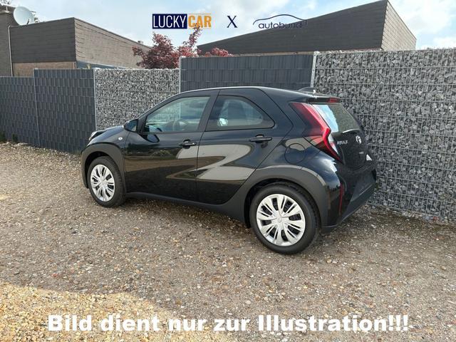 Toyota Aygo X 1.0 Play 