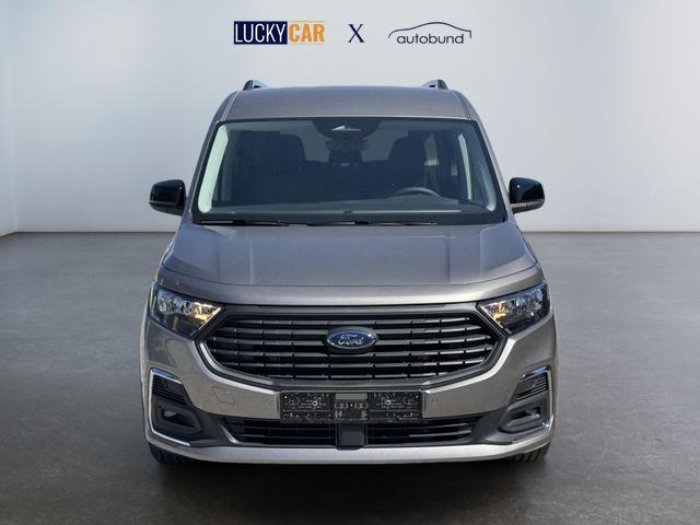 Ford Grand Tourneo Titanium