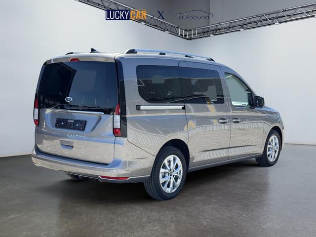 Ford Grand Tourneo Titanium