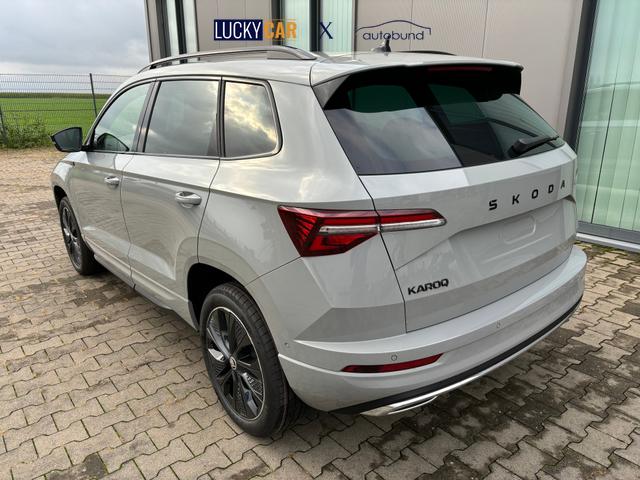 Skoda Karoq Selection Angebot f. Menschen mit Behinderung 100%! 2.0 TDI 150PS DSG, 16"Alu, Climatronic, Dachreling, M-Lederlenkrad, LED-Scheinwerfer, Tempomat, Parksensoren hinten, Virtual Cockpit 8", SunSet, Infotainment 8" + Wireless SmartLink 