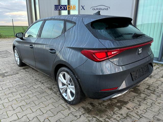 Seat Leon Style 1.5 eTSI Mild-Hybrid 115PS DSG/AUTOMATIK, 5 Jahre Garantie, 16" Alu, Climatronic, Parksensoren vorn/hinten, Media System PLUS 10,4"/Bluetooth, Tempomat, Full Digital Cockpit, LED-Scheinwerfer, M-Lederlenkrad, Reserverad, Verkehrszeichenerkennung 
