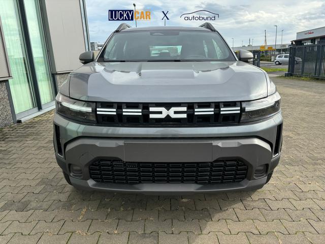 Dacia Duster Extreme 1.8 HYBRID 155 (Benzin/Elektro) AUTOMATIK, 17" Alufelgen "TERGAN", Klimaautomatik, Hands-free, Rückfahrkamera, Parksensoren hinten, LED-Scheinwerfer, Radio 10" + Smartphone-Spiegelung, Abgedunkelte Scheiben, Nebelscheinwerfer, Armlehne, Dachreling, Tempo 
