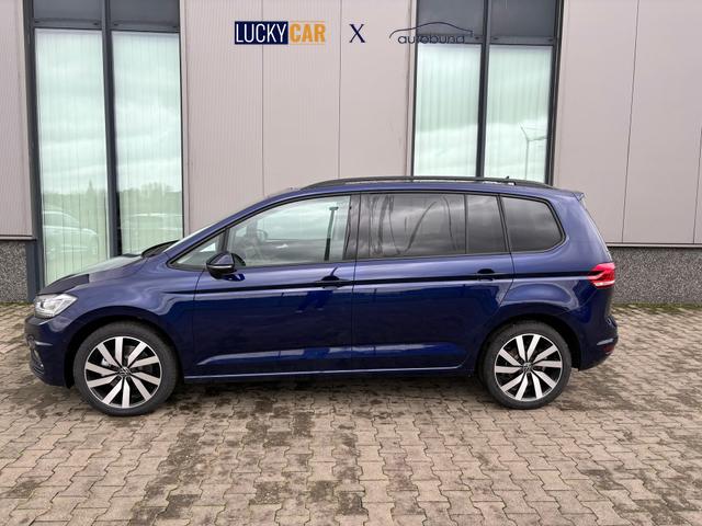 Volkswagen Touran Limited 1.5 TSI 150 PS, 17" Alu, Metallic, Winter-Paket, Elektr. Heckklappe, Keyless, Alarm, LED-Scheinwerfer IQ-Light, Travel Assist, Parksensoren vo/hi, Rückfahrkamera, ACC, M-Lederlenkrad, Digital Cockpit, 3-Zonen-Climatronic, Radio Ready2Discover 8" 