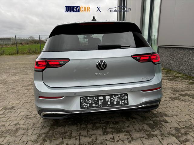 Volkswagen Golf LIFE 1.5 eTSI (Mild-Hybrid) 115PS DSG (AUTOMATIK), WINTERPAKET, 16" Alu, Adaptiver Tempomat ACC, Sicht-Paket, Digital Cockpit Pro, LED-Scheinwerfer, Radio Composition 10,3" + Wireless App-Connect, Parksensoren vorne und hinten, Climatronic, M-Lederlenkrad, 