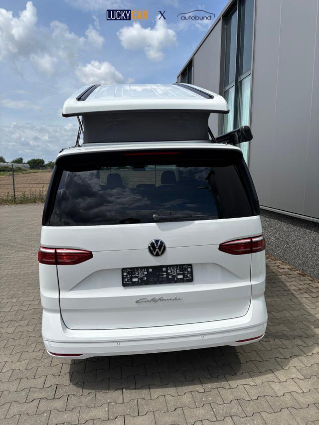 Volkswagen T7 California Beach Camper 2.0 TDI 150PS DSG (AUTOMATIK), Mini-K&uuml;che, Privacy-Glas, Aufstelldach, Klimaanlage, Parksensoren vorne und hinten, Digital Cockpit Pro, Radio Ready2Discover 10" + Wireless App-Connect, SIDE ASSIST, ACC, LED-Scheinwerfer, M-Lederlenkrad, Schiebet&uuml;ren 