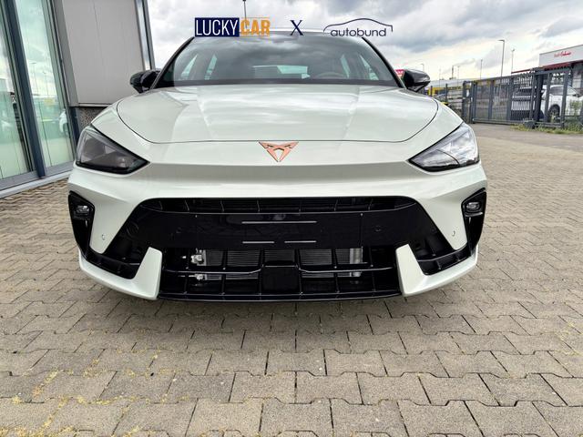 Cupra Leon Basis 1.5 TSI 150PS 6-Gang, 5 Jahre Garantie, 18" Alufelgen, Voll-LED-Scheinwerfer, 3Z-Climatronic, ACC/Tempomat, Digitales Cockpit, Full Link, Parksensoren v/h, Privacy-Glas, Multifunktions-Lederlenkrad, LED-Nebelscheinwerfer 