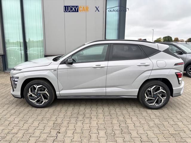 Hyundai KONA Smart 1.6 T-GDI 150PS 7DCT/AUTOMATIK, 17" ALU, Winter-Paket, 2-Zonen-Klimaautomatik, Dachreling, Lederlenkrad, ACC/Tempomat, NAVIGATION 12,3", Parksensoren vorrn/hinten, R&uuml;ckfahrkamera, Alarm, LED-Scheinwerfer, Key, Armlehne vorn 