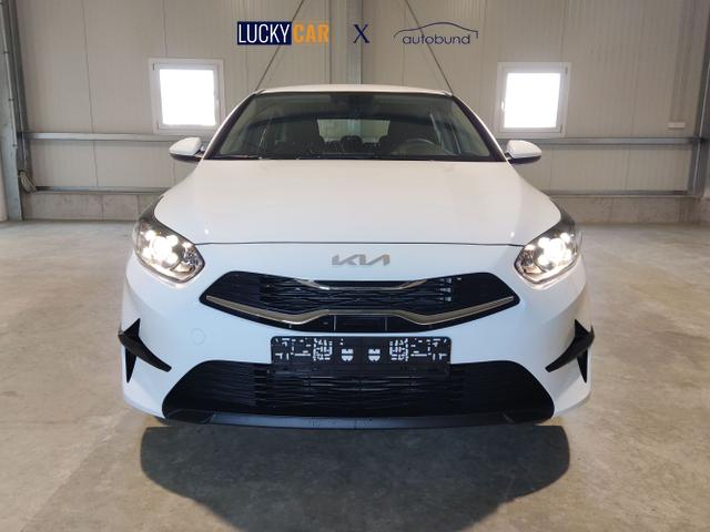 Kia / Ceed Sportswagon / Weiß / / / 
