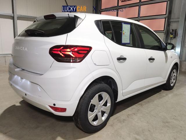 Dacia / Sandero / Wei&szlig; / / / , Beispielbilder, ggf. teilweise mit Sonderausstattung