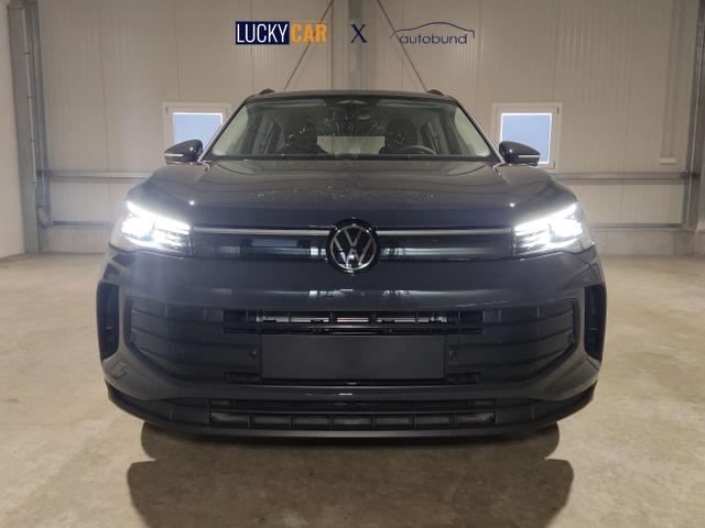 Volkswagen / Tiguan / Grau / / / , Beispielbilder, ggf. teilweise mit Sonderausstattung