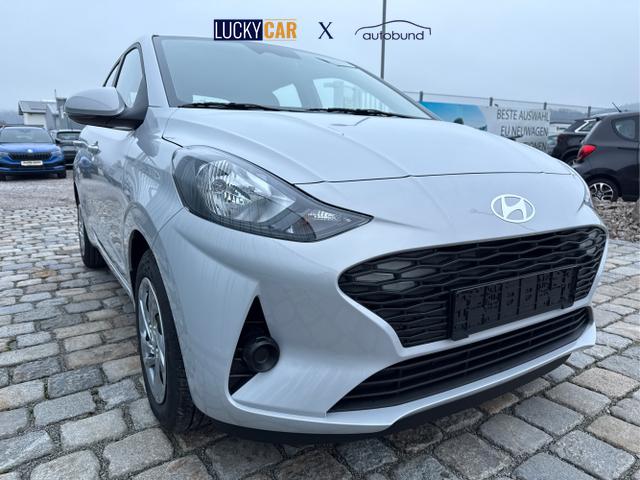 Hyundai / i10 / Silber / / / 