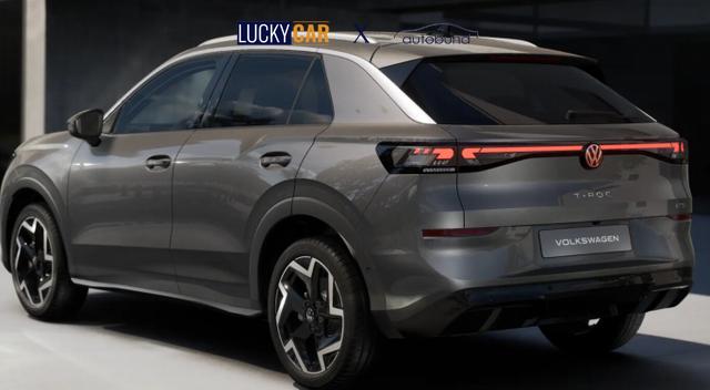 Volkswagen T-Roc R-Line Pano AHK Nav 5JGar BlackP 20Z EasyO 