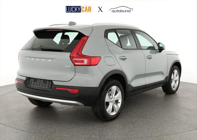 Volvo XC40 Core 2WD B3 Mild-Hybrid Core, Navi, LED, Winter, Kamera, el. Klappe 