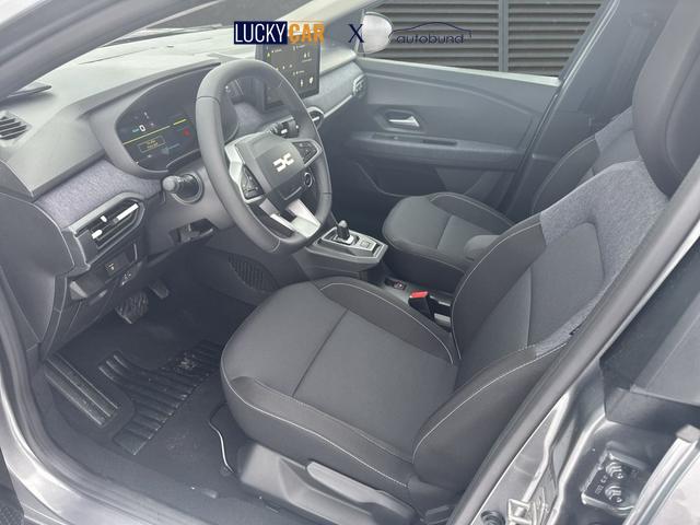 Dacia Jogger Expression SHZ+RFK+PDC Facelift Hybrid 155 