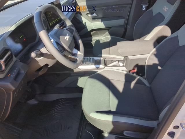 Dacia Duster Extreme SHZ+RFK+PDC+Navi Hybrid 140 