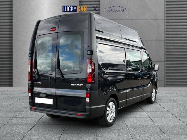 Renault Trafic Kastenwagen L2H2 3,0t SHZ+Navi+PDC dCi 150 