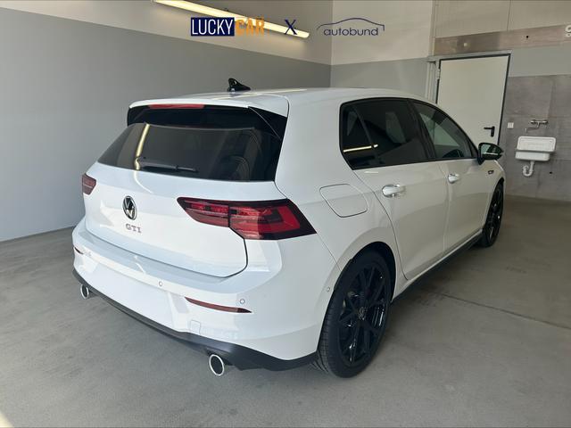 Volkswagen Golf GTI DSG AHK+IQ.Light+Drive+Black+Harman+Alu19+HUD+Navi+Pano+Keyless 