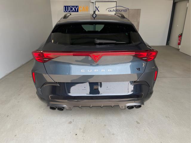 Cupra / Formentor / Grau / / / 333PS 4Drive+360°
