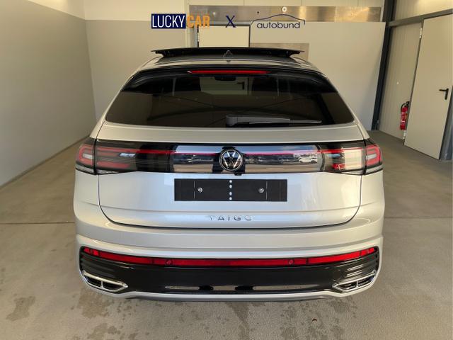 Volkswagen / Taigo / Silber / / / 150PS DSG Pano+IQ.Light+Discover Pro