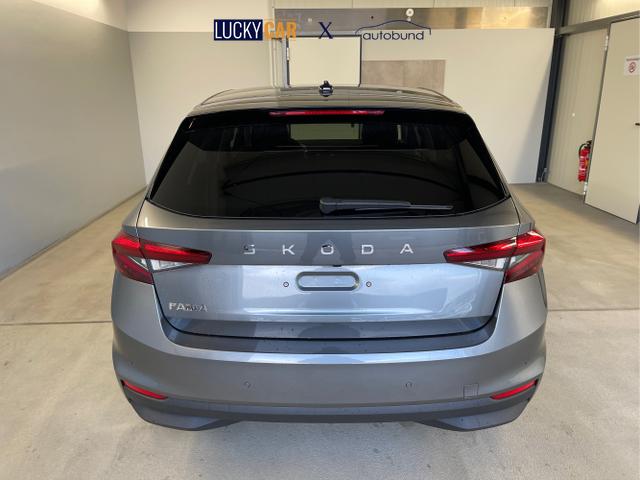 Skoda / Fabia / Grau / / / 115PS Alu+AHK+Kessy+Kamera+GV5