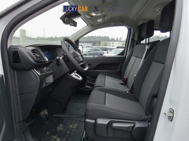 Opel Vivaro Kombi 9-Sitzer Lang 2.0 Diesel 8-Gang Automatikgetriebe 