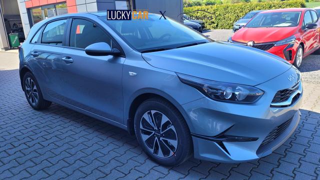Kia Ceed SPIN 1.5 Spin*Navi*Shzg*Lhzg*PDC*Cam*16Zoll* 