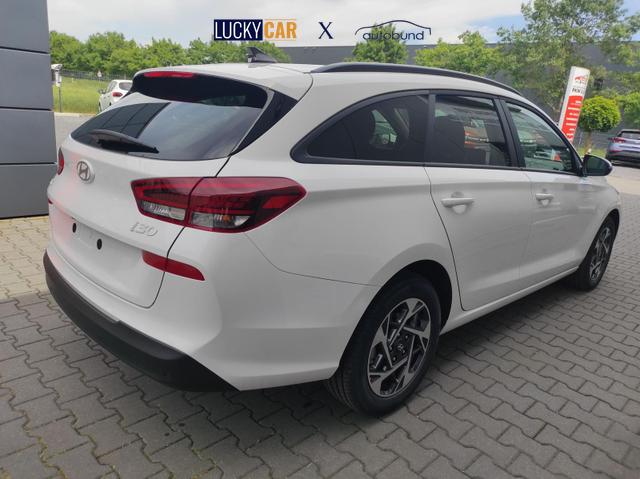 Hyundai i30 Kombi GO SW 1.6 GO*Navi*LED*Shzg*Lhzg*PDC*Cam*16Zoll* 