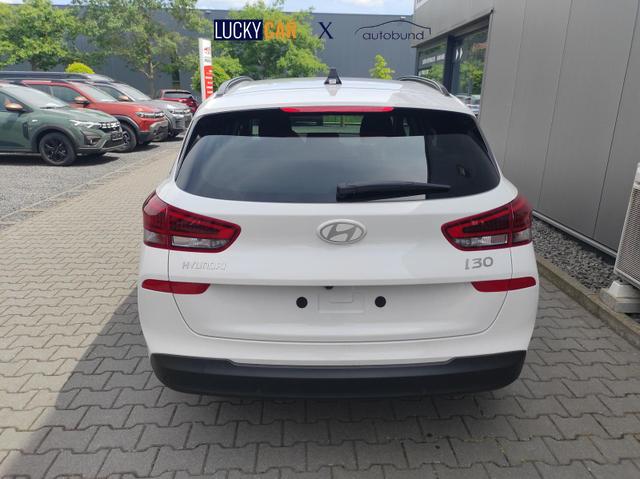 Hyundai i30 Kombi GO SW 1.6 GO*Navi*LED*Shzg*Lhzg*PDC*Cam*16Zoll* 