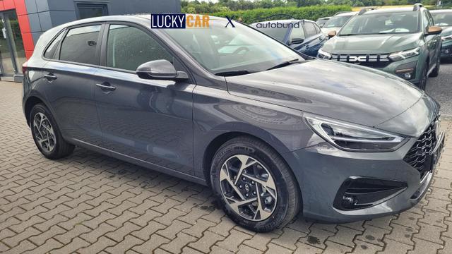 Hyundai i30 Family HB Family*Navi*LED*Shzg*Lhzg*PDC*Cam*Keyless 