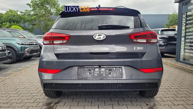 Hyundai i30 Family HB Family*Navi*LED*Shzg*Lhzg*PDC*Cam*Keyless 