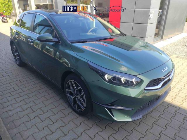 Kia Ceed Platinum AT*LED*Navi*Shzg*PDCv+h*Cam*SD*17" 