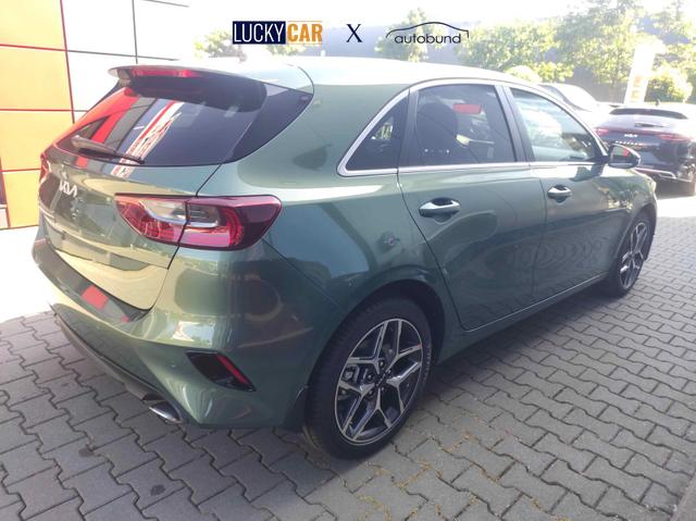 Kia Ceed Platinum AT*LED*Navi*Shzg*PDCv+h*Cam*SD*17" 