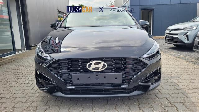 Hyundai i30 Family HB Family*Navi*LED*Shzg*Lhzg*PDC*Cam*Keyless 