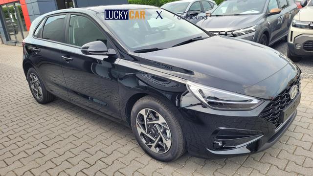 Hyundai i30 Family HB Family*Navi*LED*Shzg*Lhzg*PDC*Cam*Keyless 